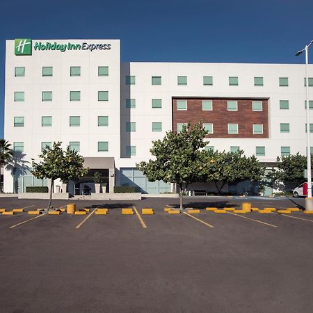 Holiday Inn Express Guadalajara Iteso By Ihg Zapopan Esterno foto