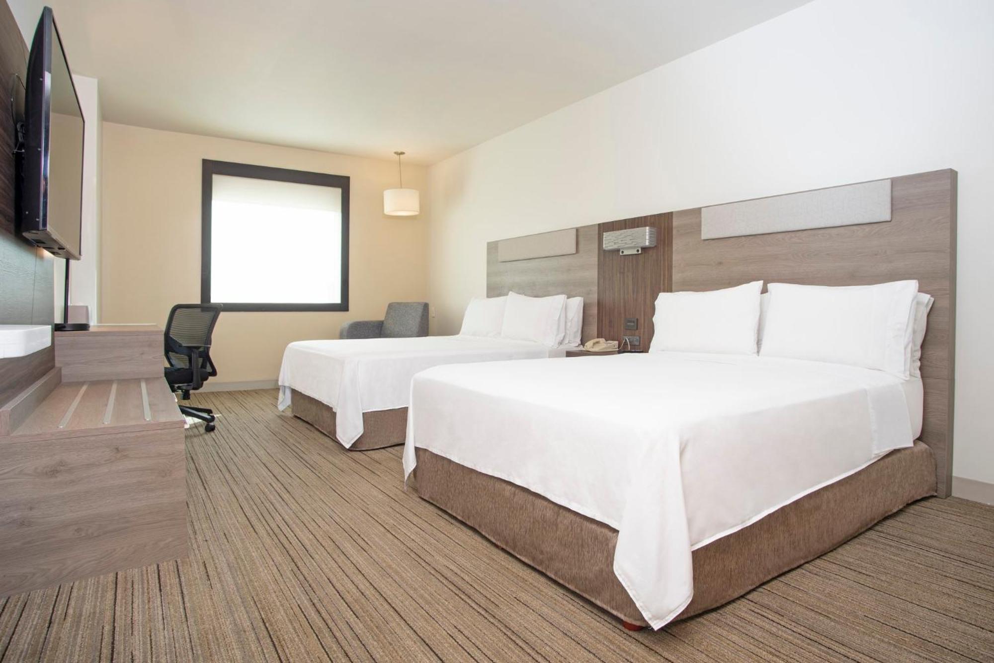 Holiday Inn Express Guadalajara Iteso By Ihg Zapopan Esterno foto